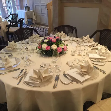 Boutique Residenz Winkler 5* اسخو ام شيمغاو