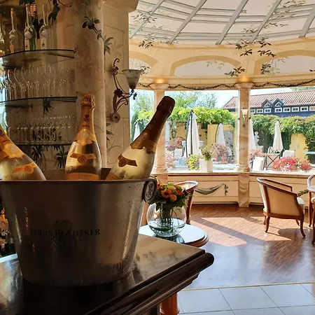 Boutique Residenz Winkler 5* 아샤우임히엠가우